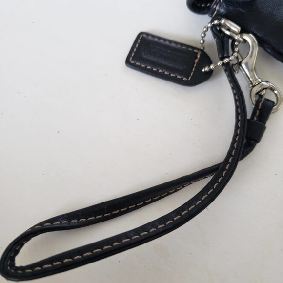 Coach Wristlet Wallet Solid Black Clutch Pouch Smooth Leather Buckle Small - Picture 6 of 8